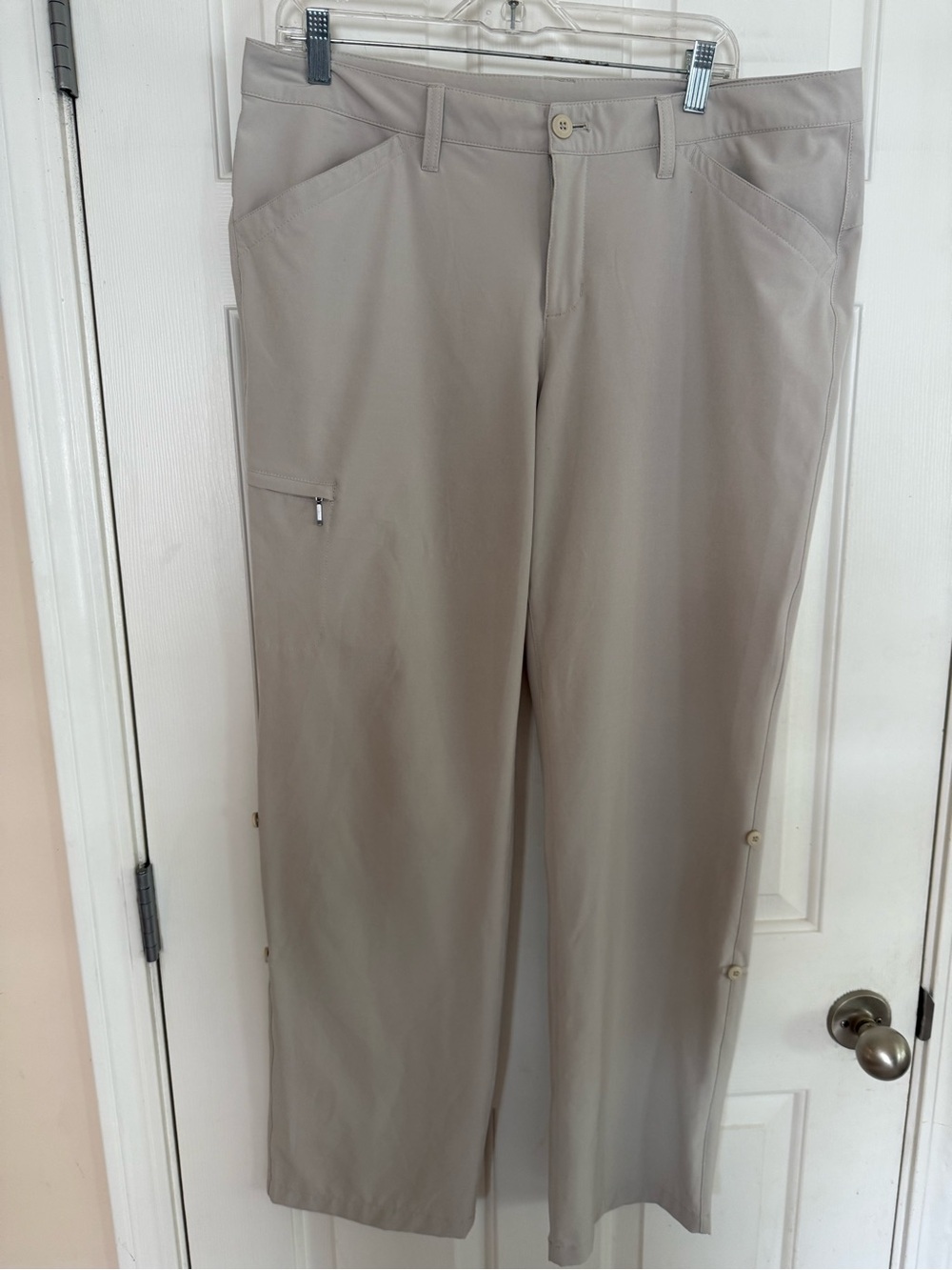 Eddie Bauer Sz 14 women's hiking pants Roll up lightweight tan Cargo pockets